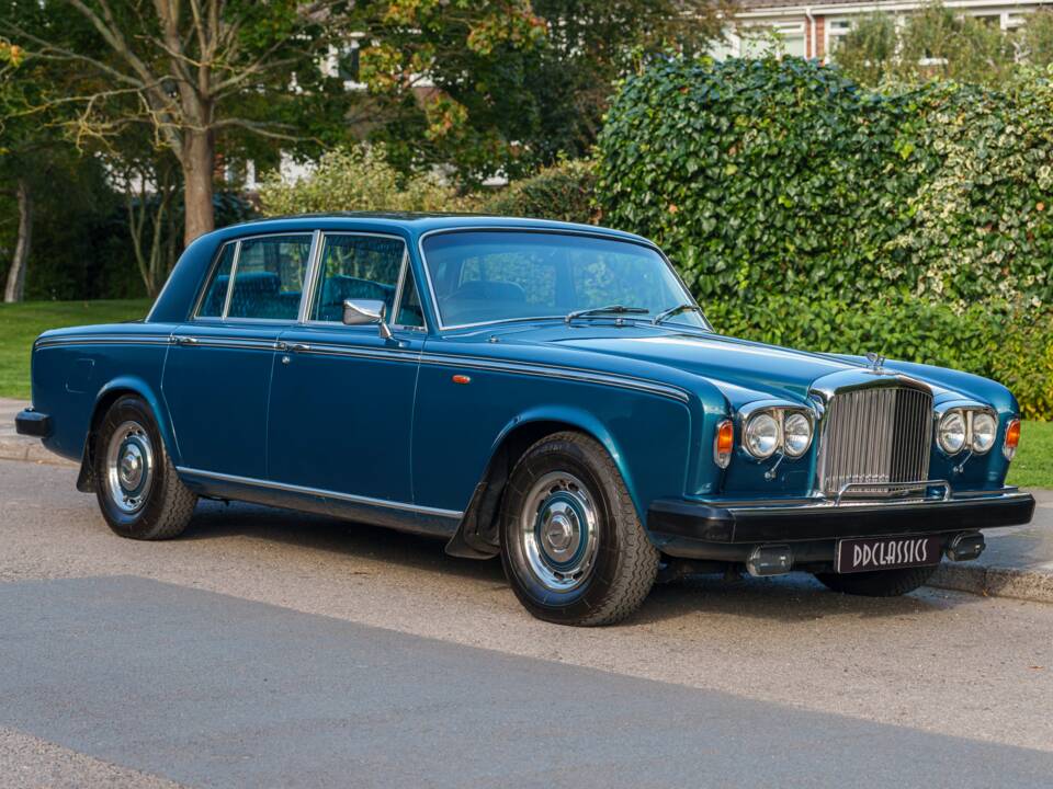 Imagen 2/26 de Bentley T 2 (1979)