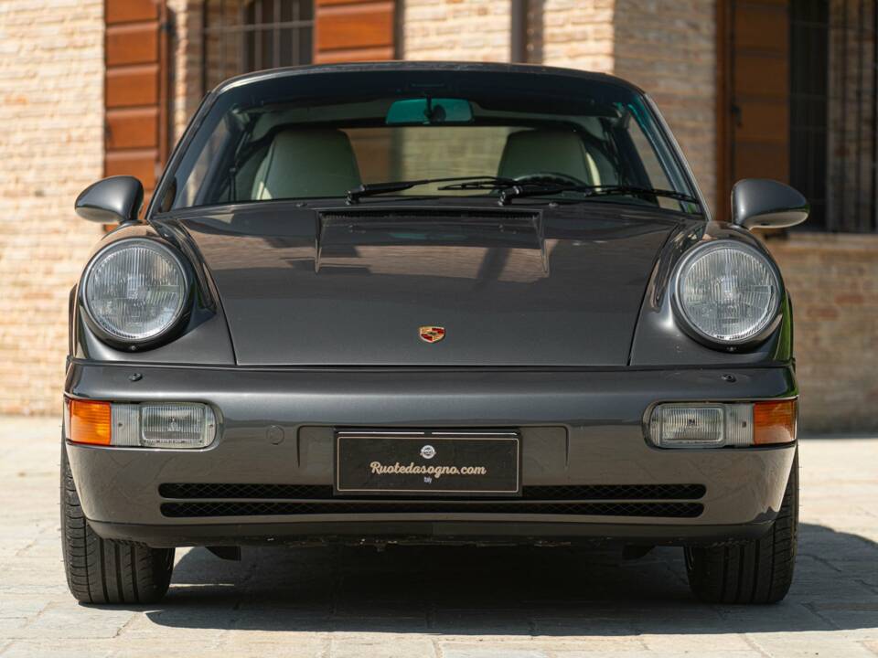 Immagine 6/50 di Porsche 911 Carrera 4 (1990)