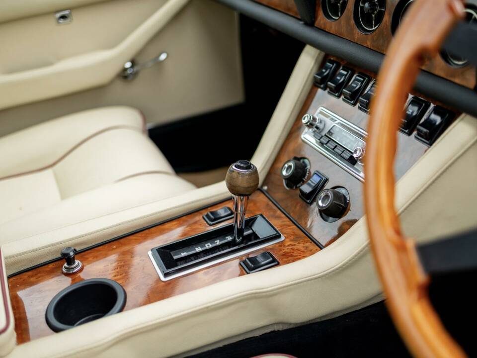 Afbeelding 31/50 van Jensen Interceptor MK III (1975)
