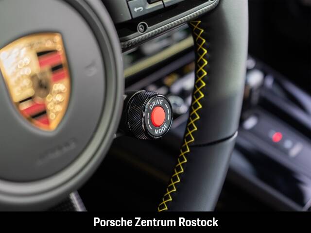 Obraz 11/33 pojazdu Porsche 911 Carrera GTS (1900)