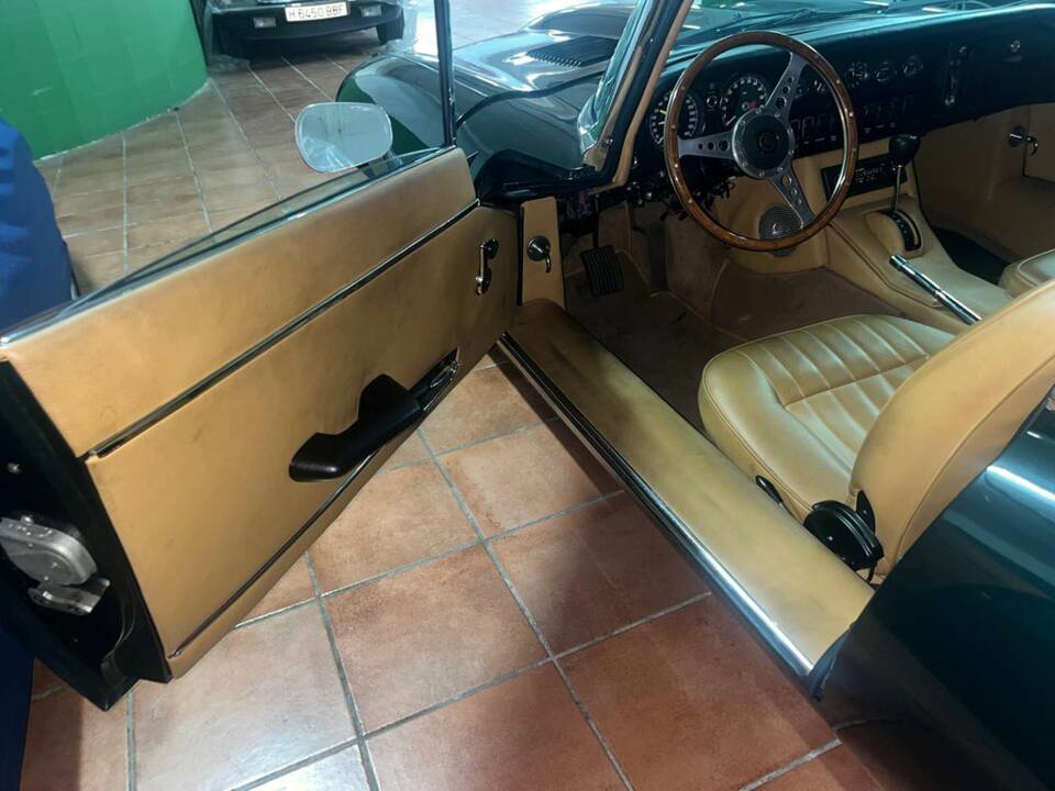 Afbeelding 8/8 van Jaguar E-Type (1970)