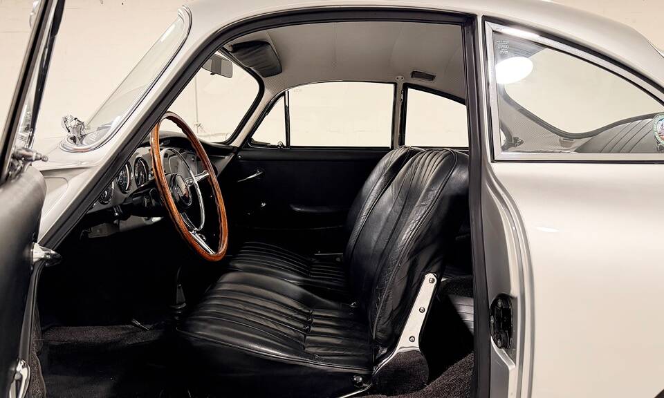 Imagen 20/33 de Porsche 356 C 1600 SC (1964)