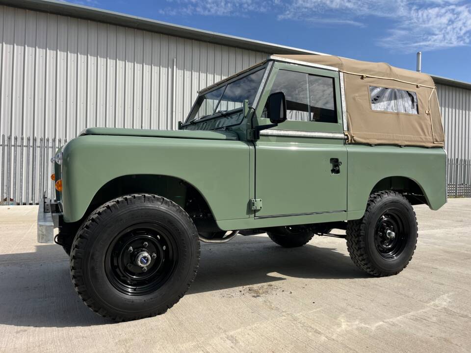 Bild 3/39 von Land Rover 88 (1984)