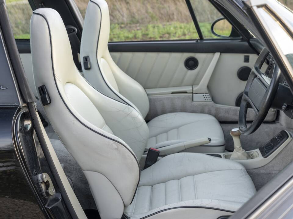 Immagine 32/50 di Porsche 911 Carrera 4 (1980)