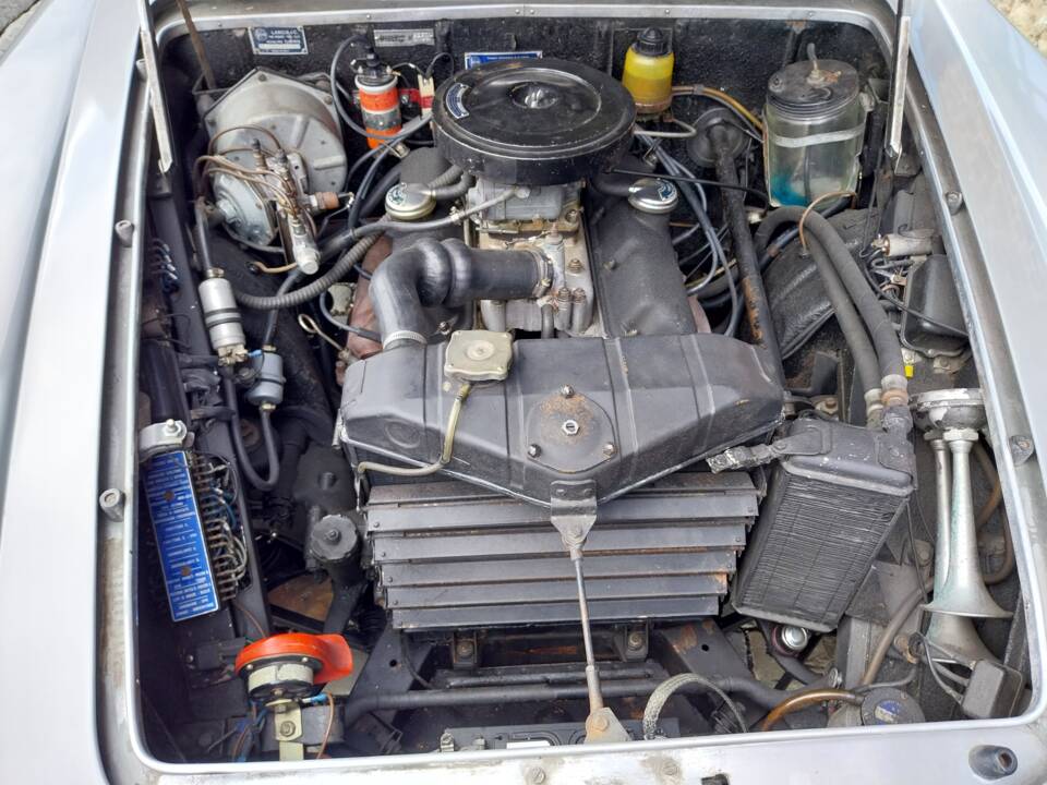 Image 29/51 of Lancia Flaminia GT Touring (1960)