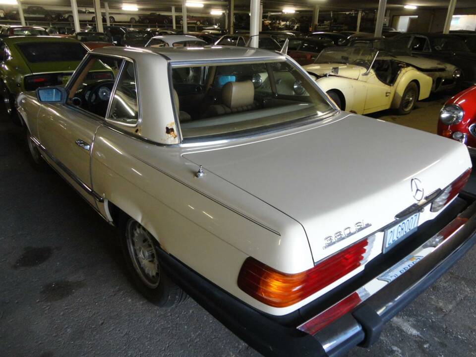 Immagine 12/29 di Mercedes-Benz 380 SL (1981)