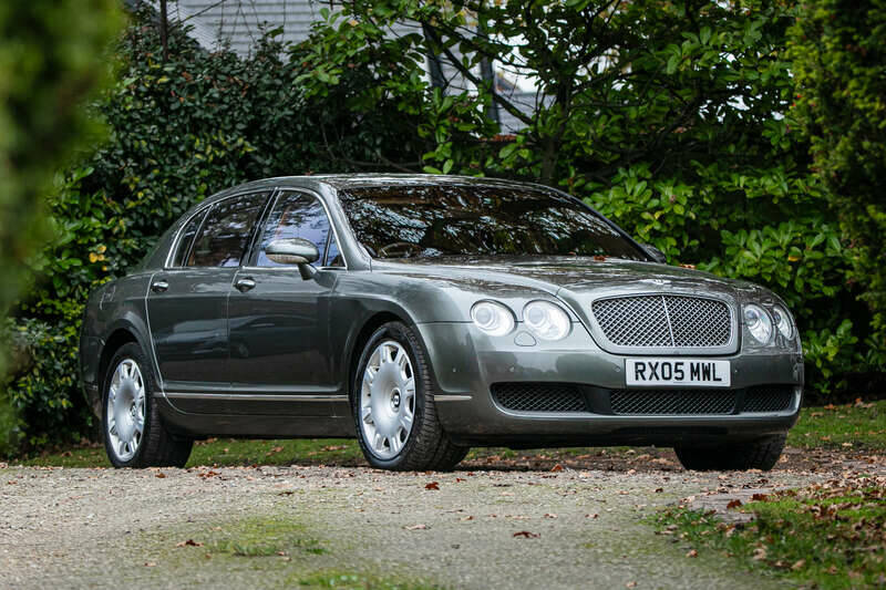 Afbeelding 1/35 van Bentley Continental Flying Spur (2005)