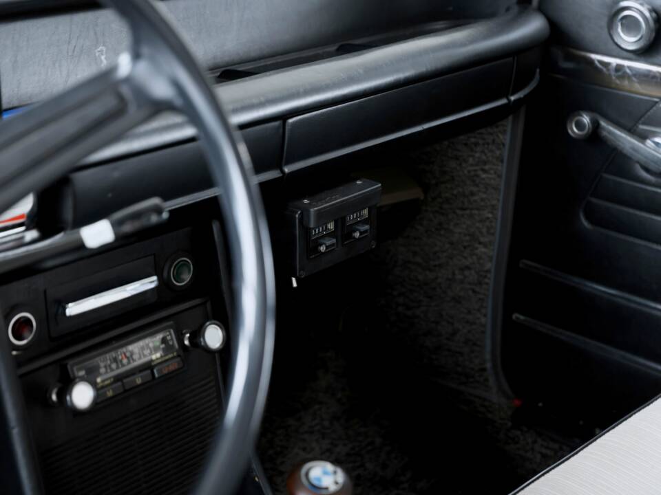 Bild 26/46 von BMW Touring 1600 (1972)