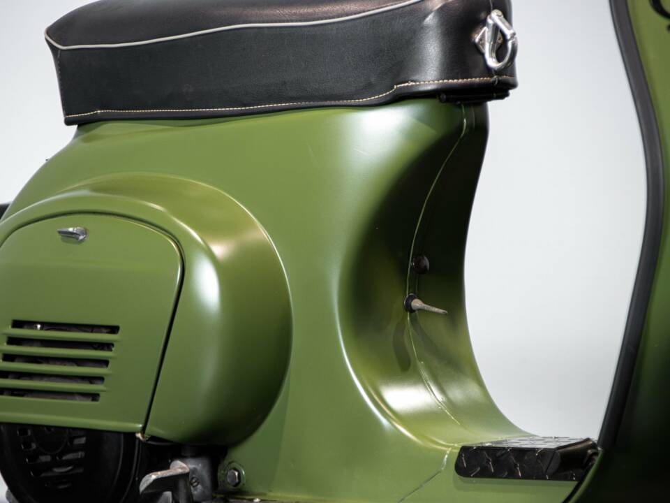 Image 21/40 of Piaggio DUMMY (1975)