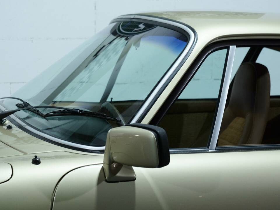 Bild 21/35 von Porsche 911 2.7 S (1975)