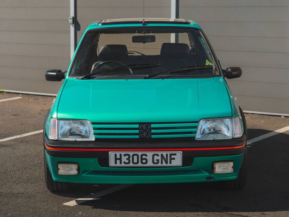 Bild 6/50 von Peugeot 205 GTi 1.9 (1991)