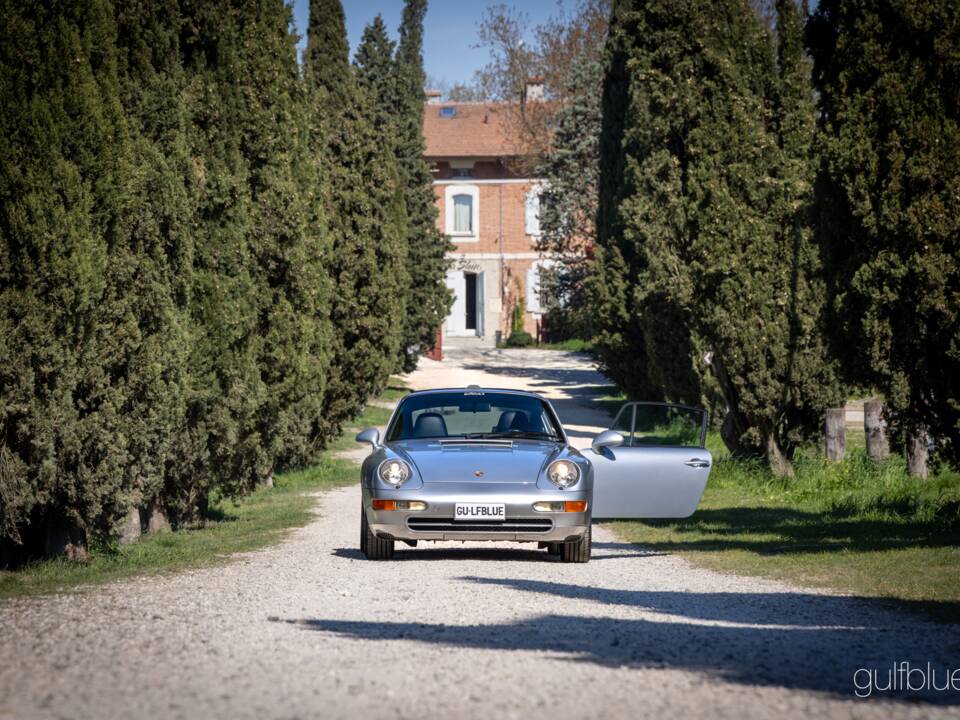 Immagine 67/73 di Porsche 911 Carrera (1995)