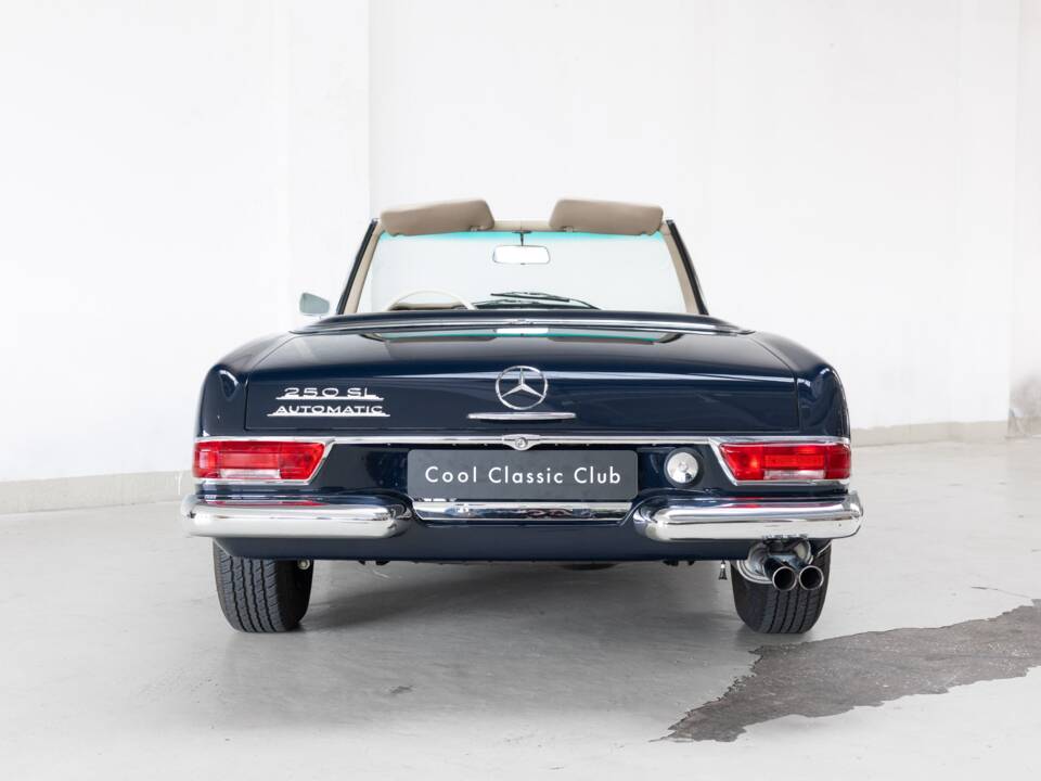 Image 7/40 de Mercedes-Benz 250 SL (1967)