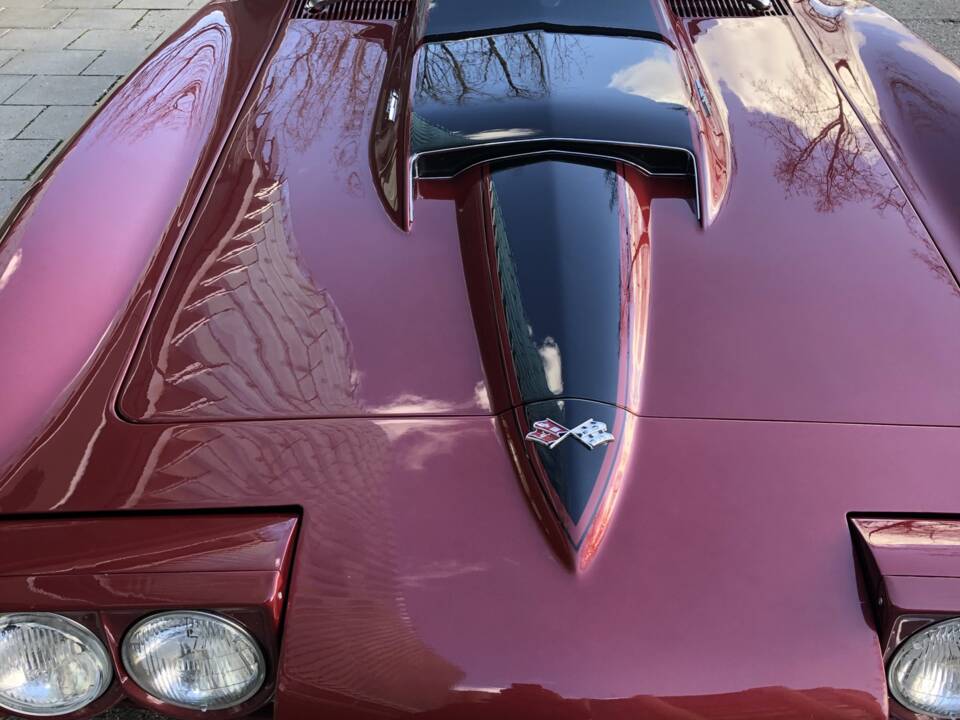 Image 2/17 of Chevrolet Corvette Stingray 427 (1967)