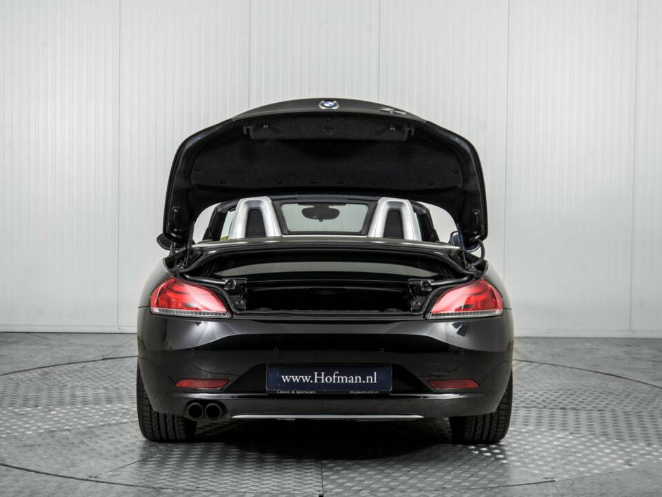 Image 44/50 of BMW Z4 sDrive23i (2009)