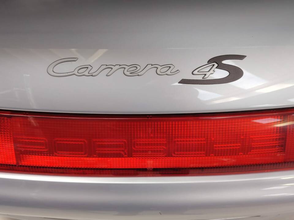 Bild 22/72 von Porsche 911 Carrera 4S (1995)