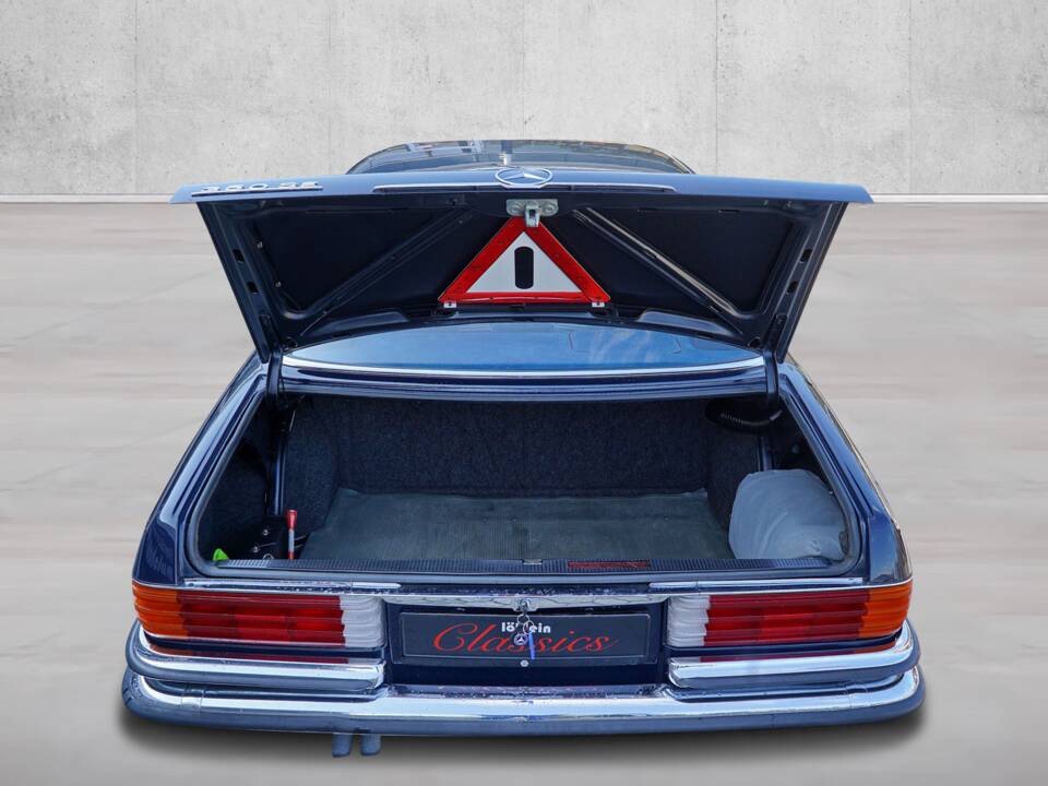 Bild 1/23 von Mercedes-Benz 350 SE (1975)