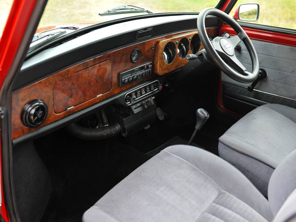 Imagen 24/30 de Rover Mini Cooper 1,3i (1993)