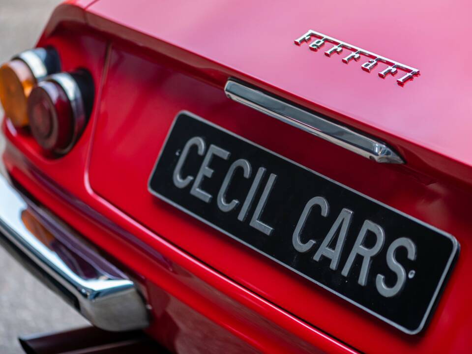 Image 14/50 de Ferrari 365 GTB/4 Daytona (1973)