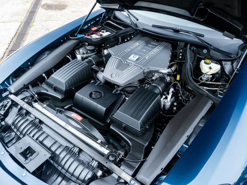 Afbeelding 37/38 van Mercedes-Benz SLS AMG (2010)