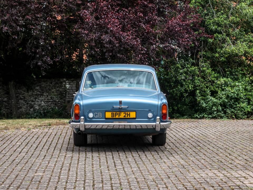 Image 11/35 of Rolls-Royce Silver Shadow I (1970)