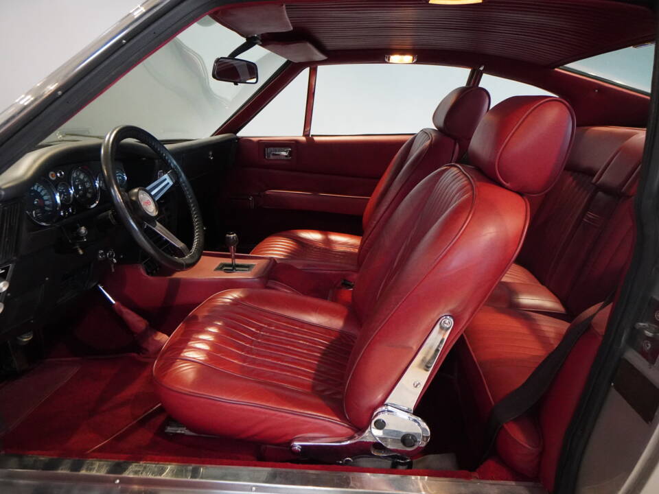 Bild 6/22 von Aston Martin DBS V8 (1971)