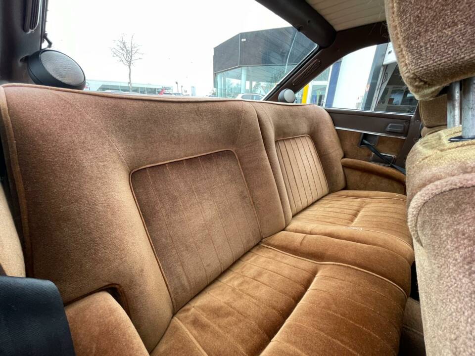 Imagen 12/15 de Peugeot 504 V6 Coupe (1980)