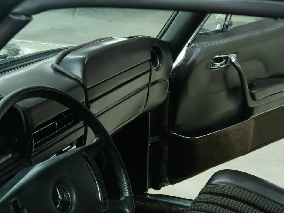 Bild 48/50 von Mercedes-Benz 300 SEL 6.3 (1968)