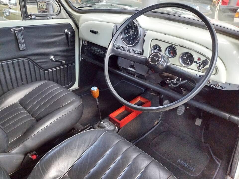 Immagine 6/29 di Morris Minor 1000 Traveller (1968)