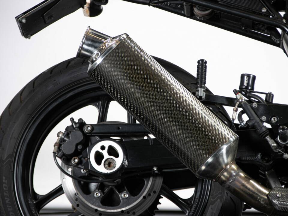 Immagine 29/50 di Triumph Trident 900 (1994)
