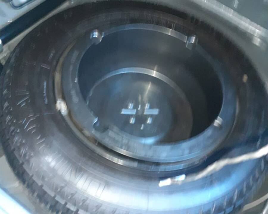 Image 13/39 of Mercedes-Benz 260 SE (1988)