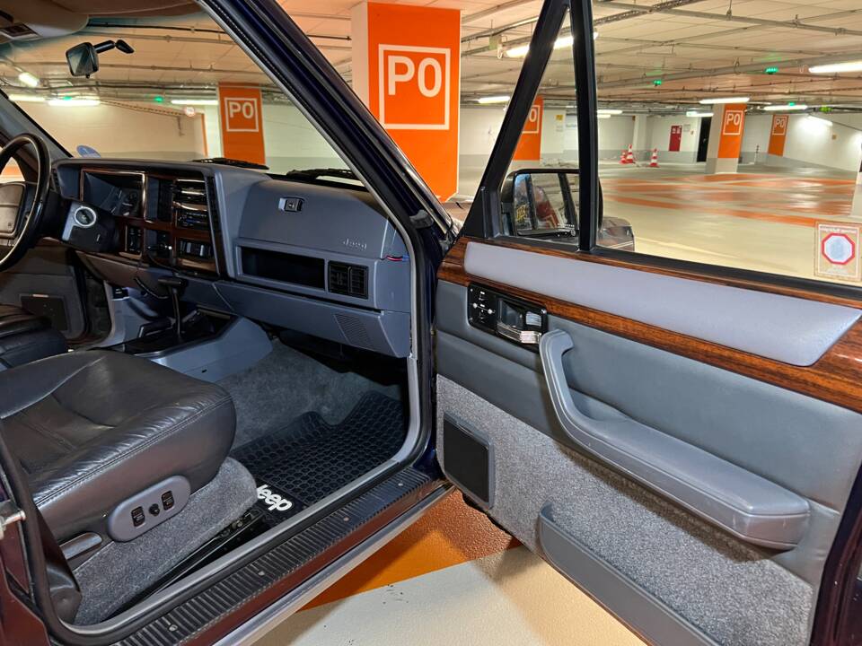 Afbeelding 16/27 van Jeep Grand Cherokee 4.0 Limited (1995)