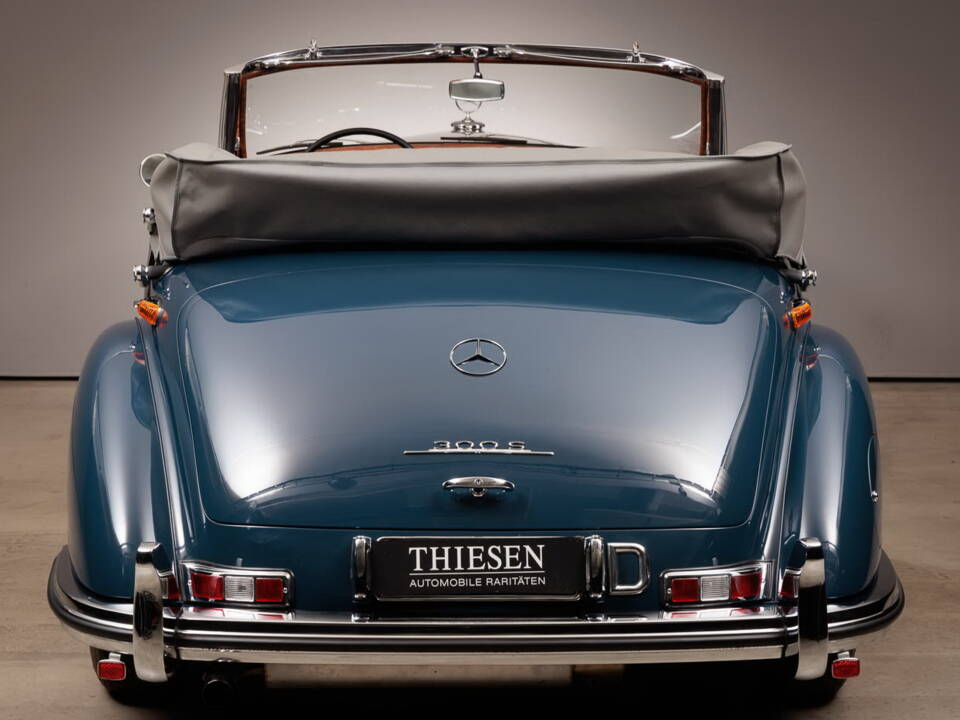 Bild 12/44 von Mercedes-Benz 300 S Cabriolet A (1953)