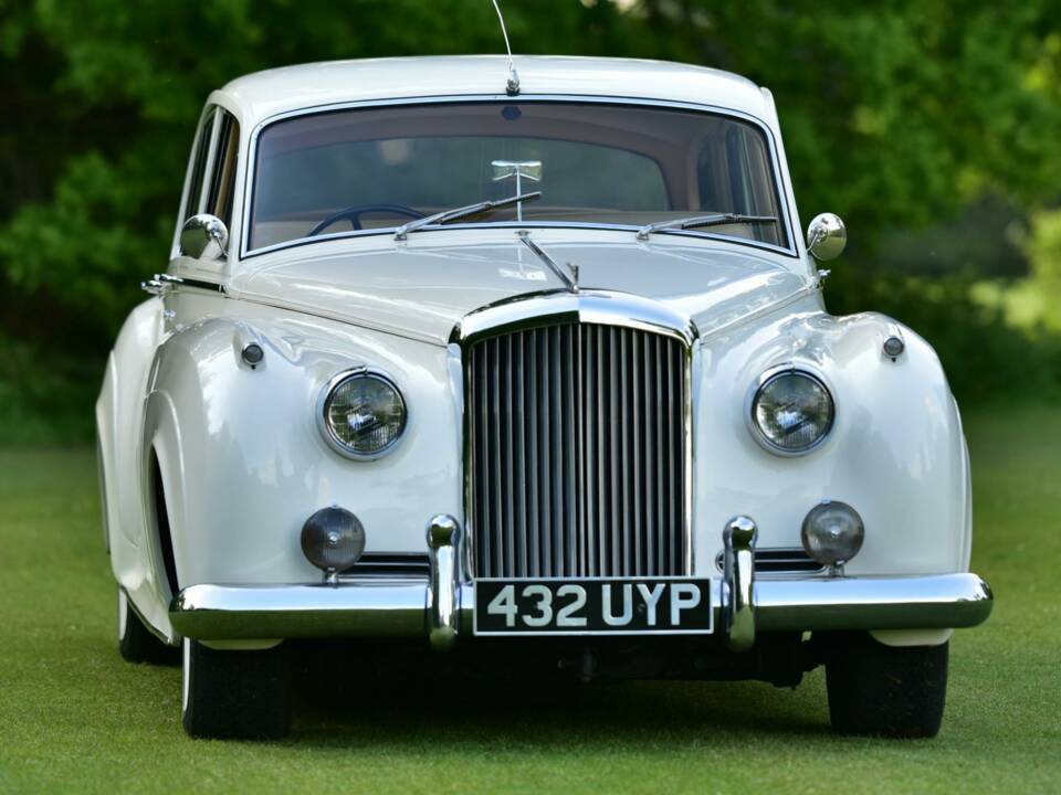 Bild 16/50 von Bentley S 2 (1961)