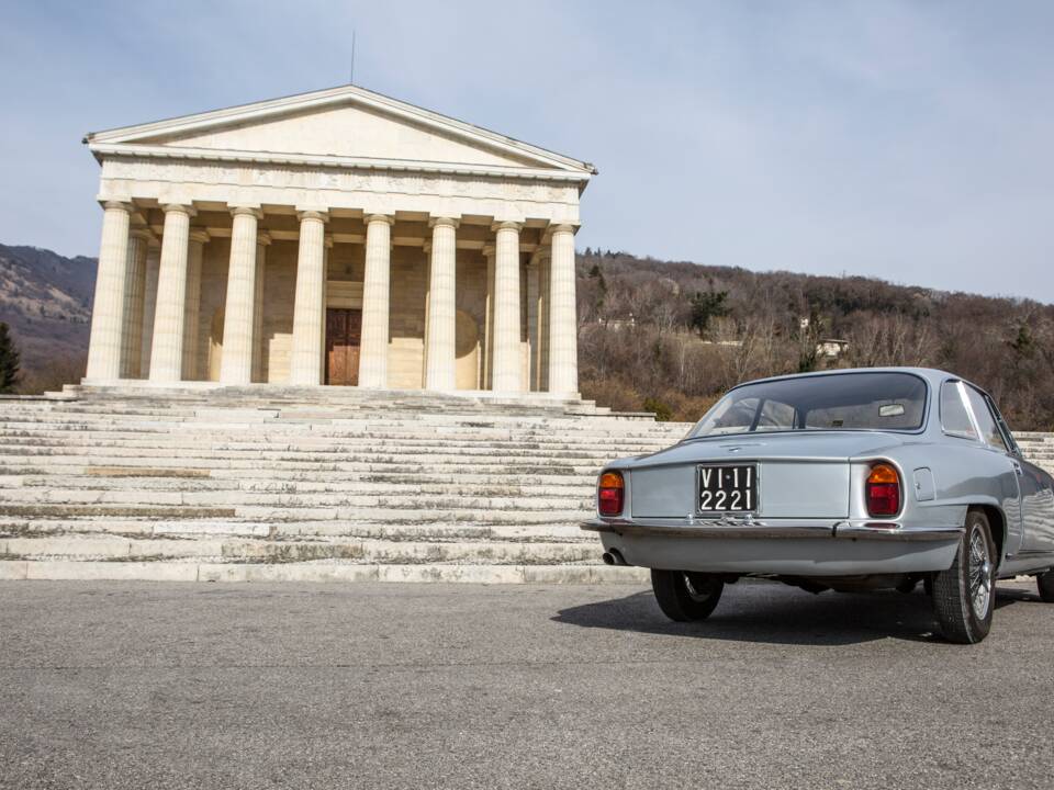 Bild 9/30 von Alfa Romeo 2600 Sprint (1965)