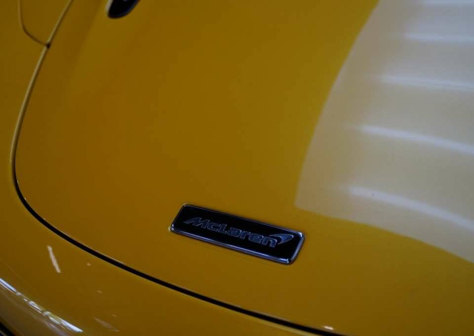 Imagen 25/50 de McLaren 720S Spider (2021)