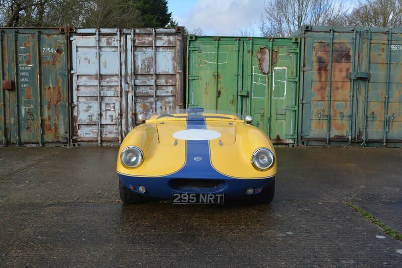 Image 15/50 of Elva Courier (1963)