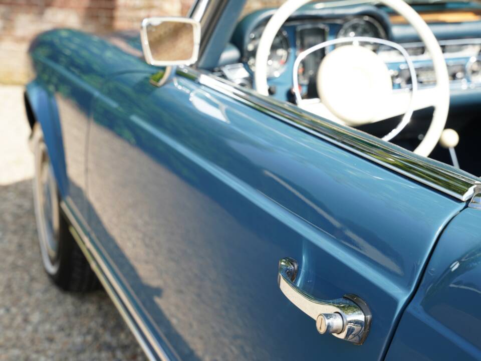 Imagen 21/50 de Mercedes-Benz 280 SL (1968)