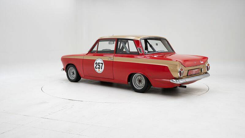 Image 4/15 de Ford Lotus Cortina (1965)