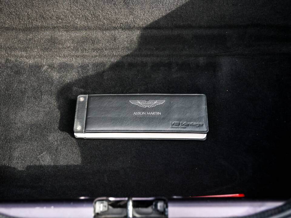Image 15/30 de Aston Martin V8 Vantage (2007)