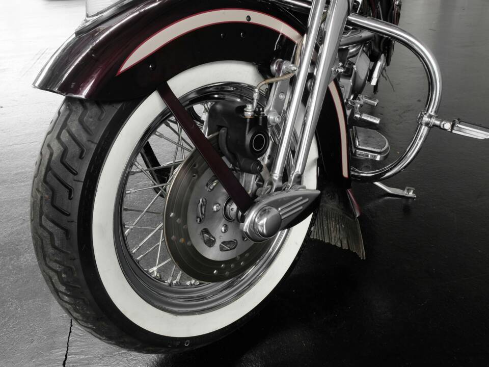 Afbeelding 17/18 van Harley-Davidson DUMMY (1998)