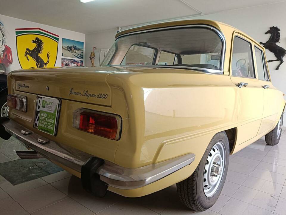 Immagine 42/50 di Alfa Romeo Giulia Nuova Super 1300 (1975)