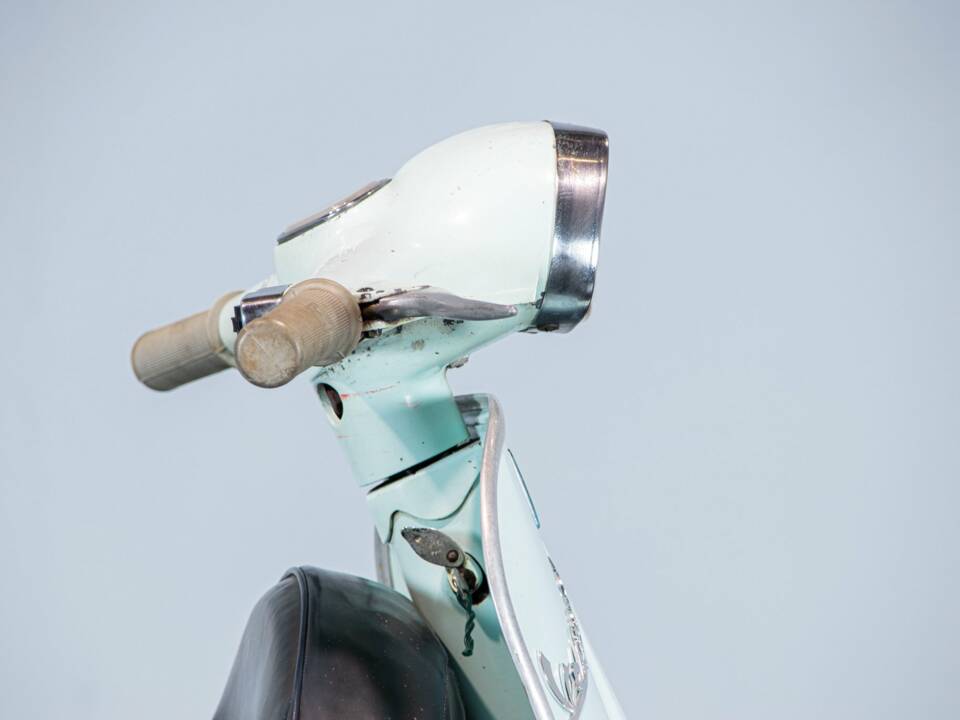Image 28/50 of Piaggio DUMMY (1967)