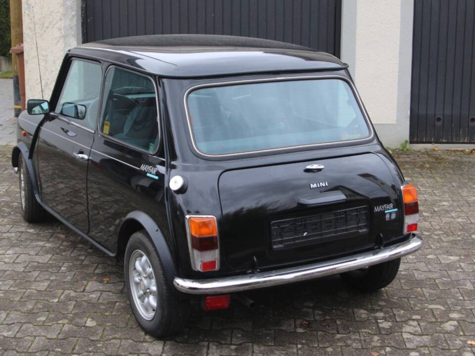 Image 2/9 of Rover Mini Mayfair (1990)