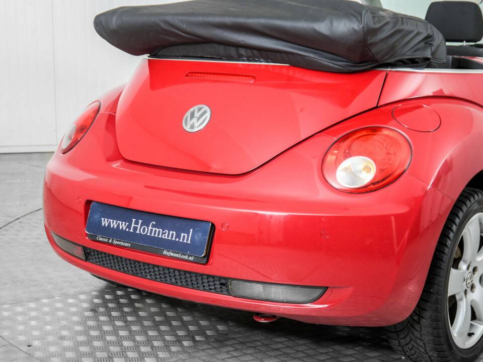 Image 27/50 de Volkswagen New Beetle 2.0 (2006)