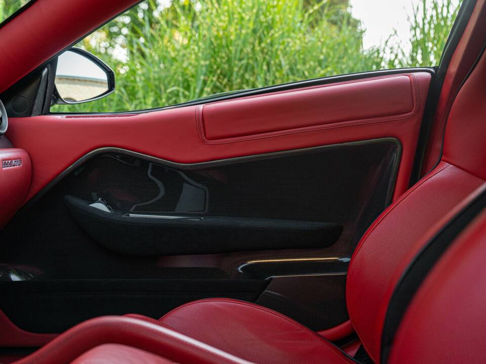Immagine 35/50 di Ferrari 599 GTB HGTE (2010)