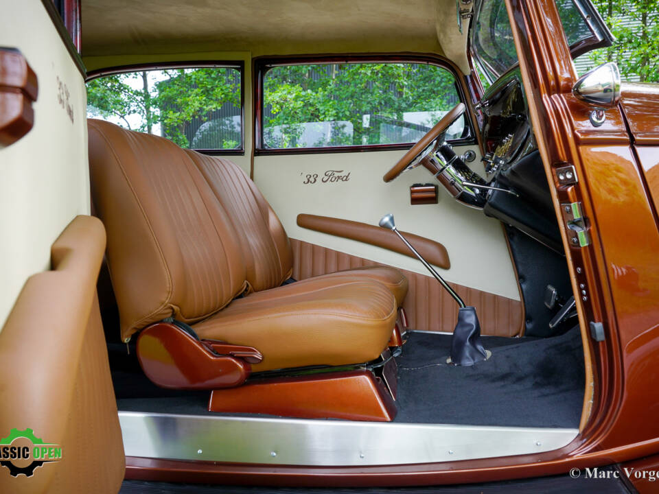 Image 4/66 of Ford V8 Hot Rod (1933)
