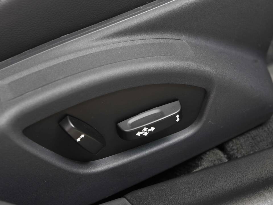 Imagen 28/32 de Volvo S80 D4 Nilsson (2014)