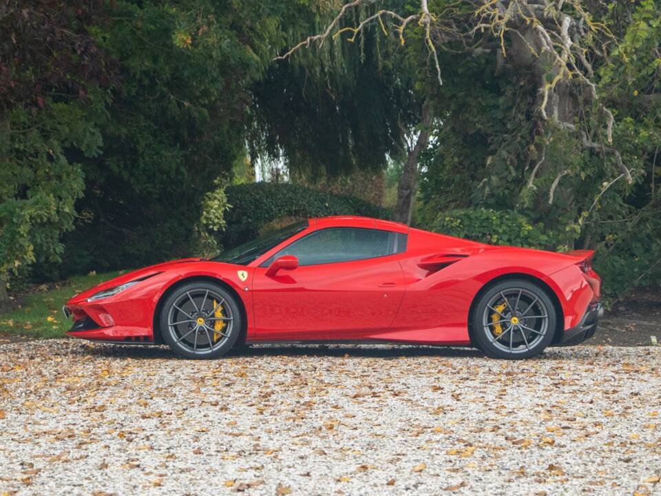 Bild 20/43 von Ferrari F8 Spider (2020)