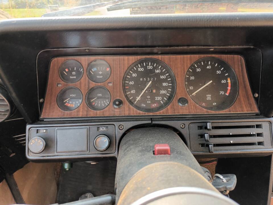 Image 7/8 de Opel Commodore 2,8 GS (1973)